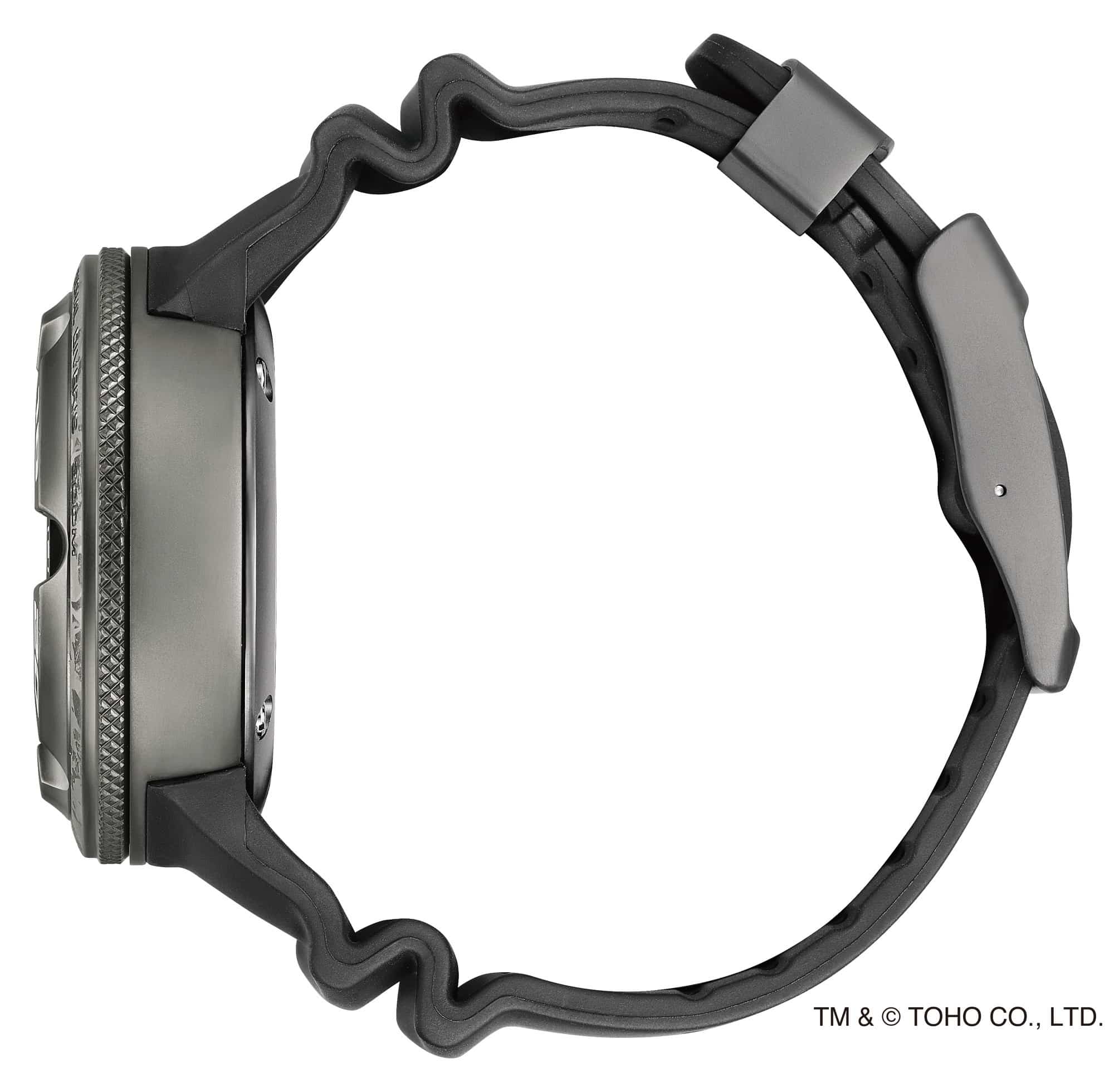 BJ8056-01E_S_shot_c_md